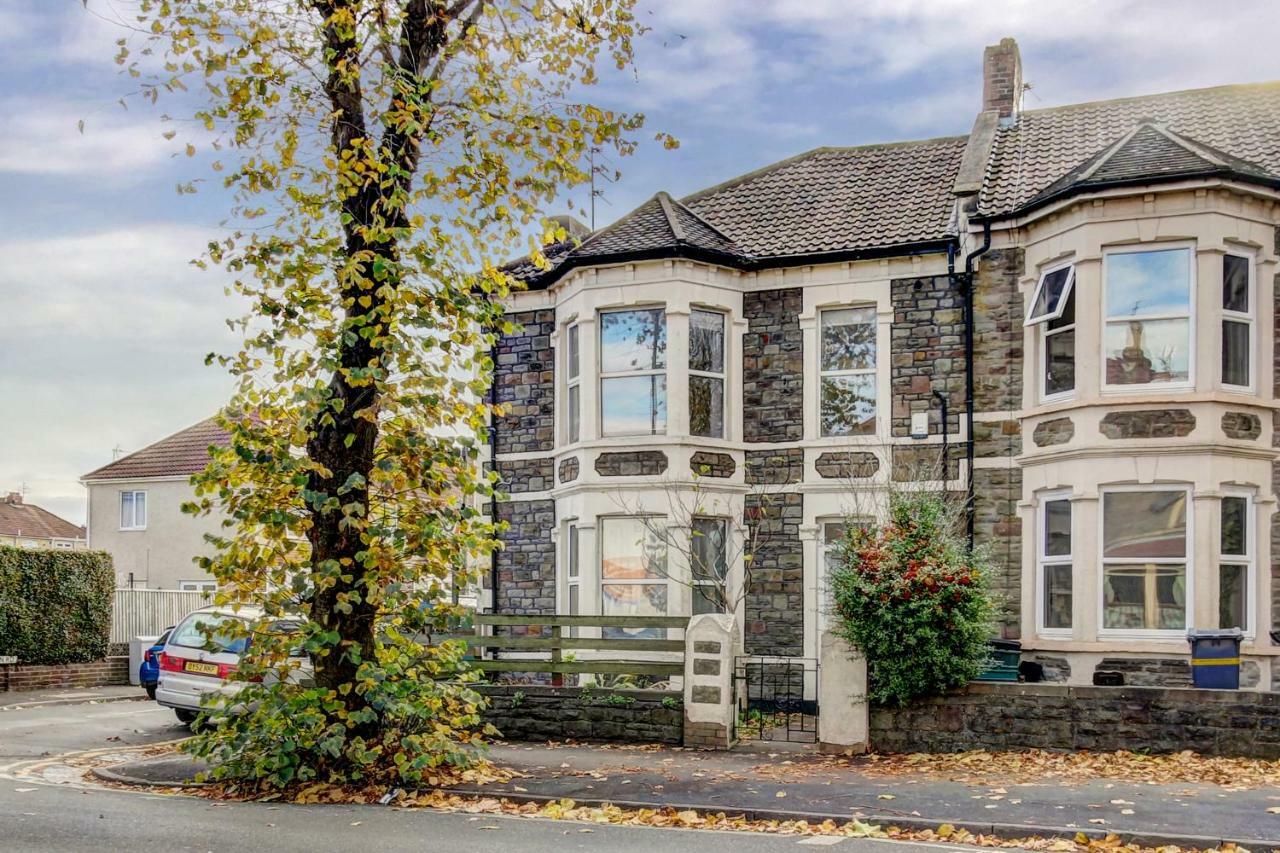 Lovely 3 Bed House In Bristol Exterior photo